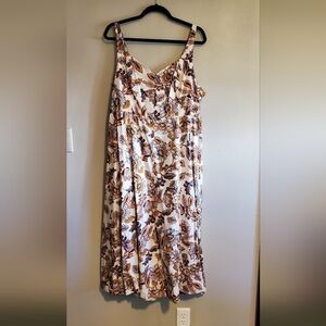 Old Navy Blue and White Pleated Midi Dress